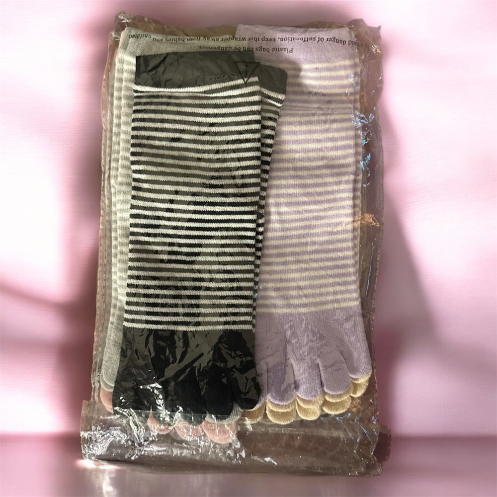 Chic Striped Toe Socks - Black, White, and Lavender